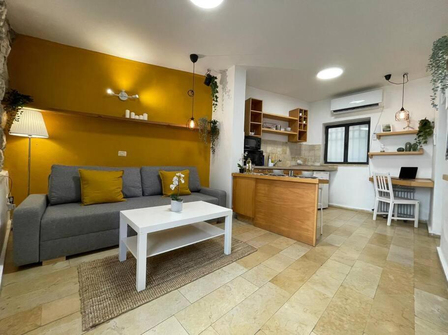 Tko'a #2 Apartment